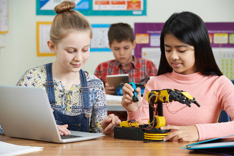 Tecnologías de la Información y Comunicación (TIC) en la Educación: Transformando el Aprendizaje